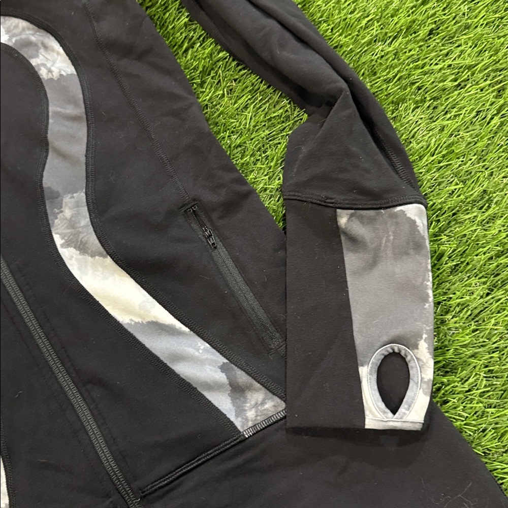 Vintage Lululemon Athletica Scuba Jacket - Picture 2 of 4